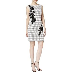 Betsey Johnson Floral Appliqué Sheath Dress Black White Grid‎ Size 2